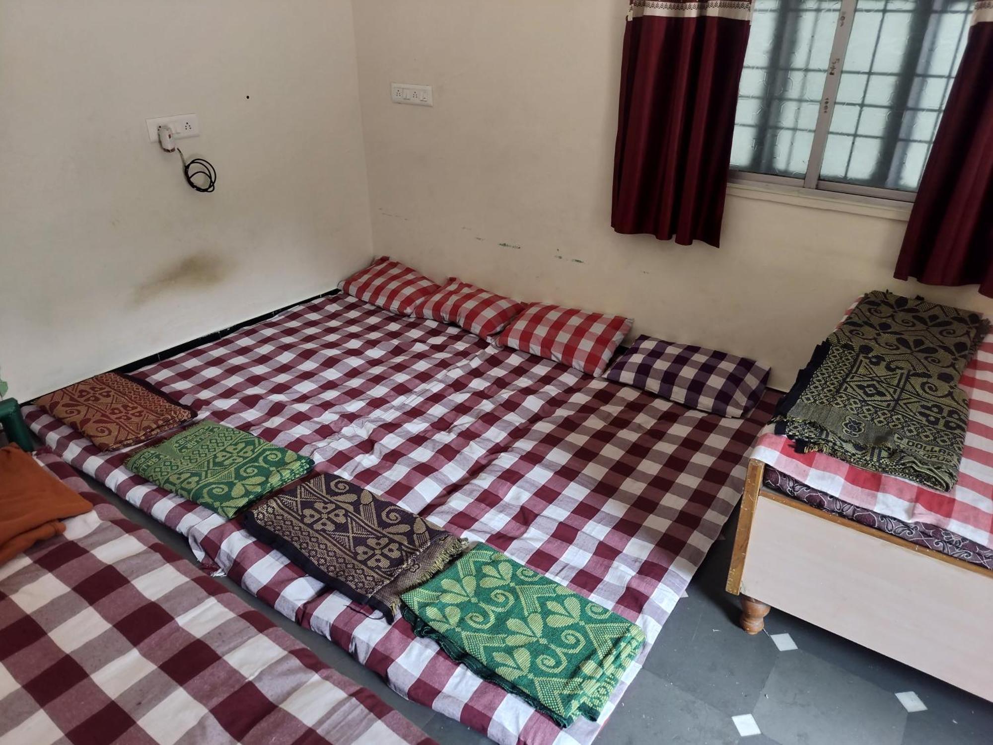Akalkot Samarth Sawali Guest House, Vidhyanagar Akkalkot מראה חיצוני תמונה